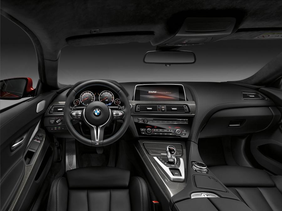  BMW M6 Coupe Competition Package 2015 года  (фото 12 из 14)